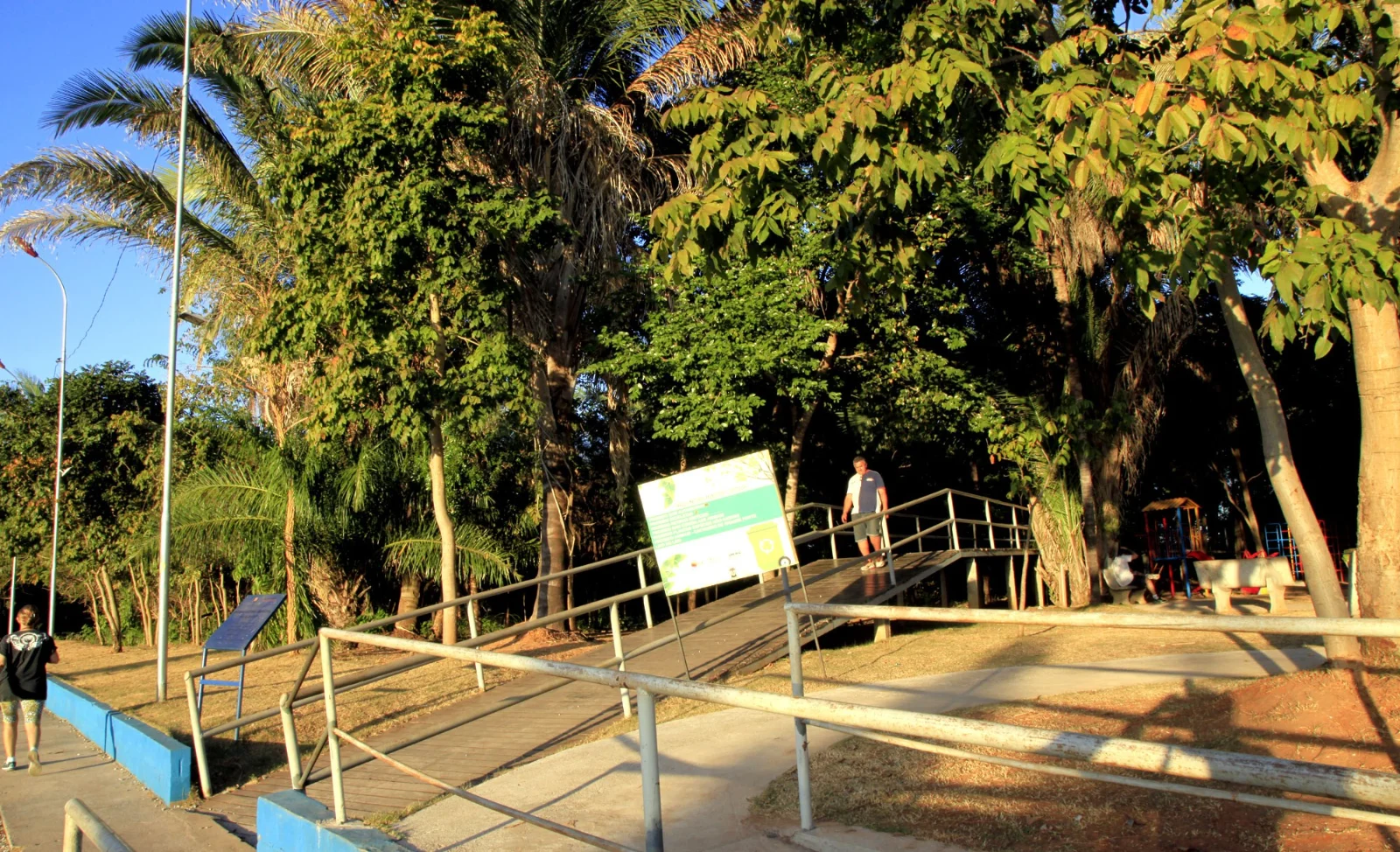 Parque Municipal Flor do Ipê